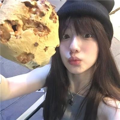 阿罗有枝彩色笔